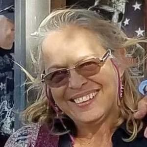 Meet your Posher, Brenda